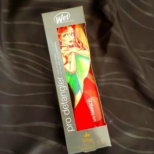 Disney Wet Brush Stylized Ariel